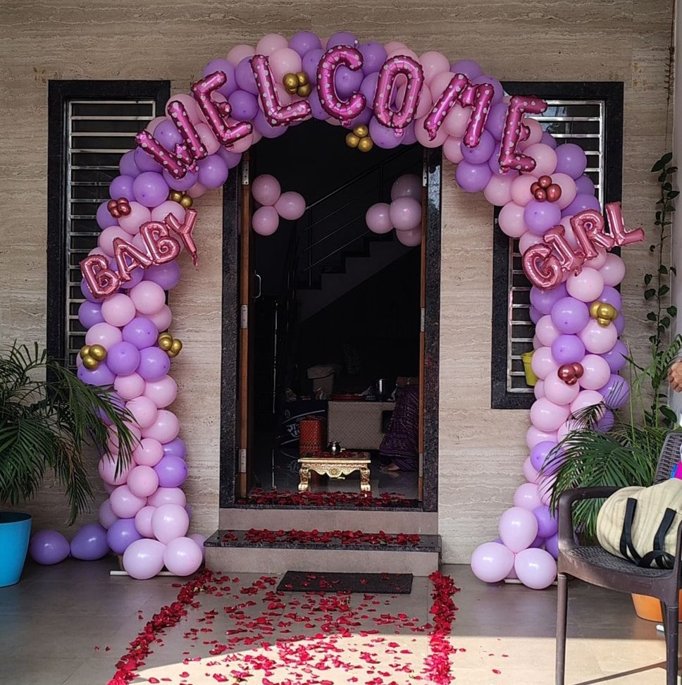 Gate entry with parth