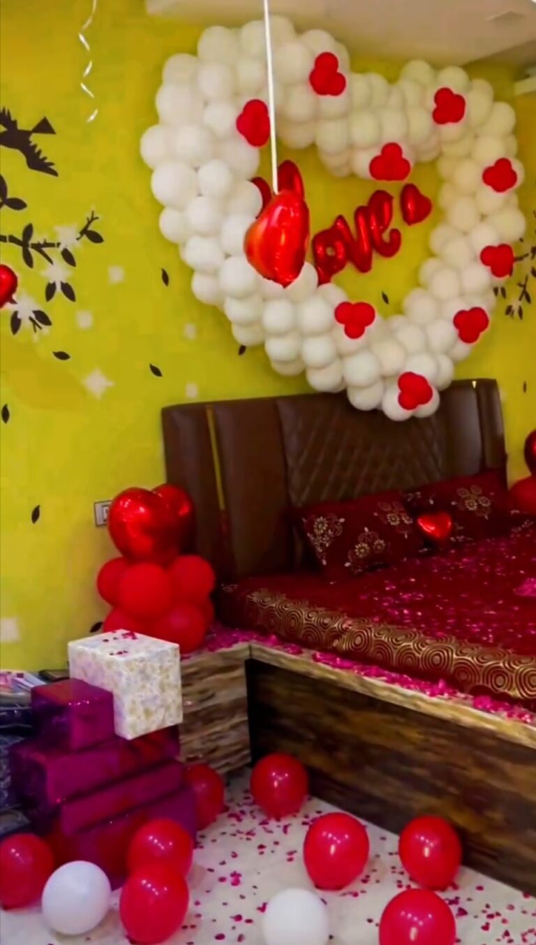 Heart Anniversary Decoration