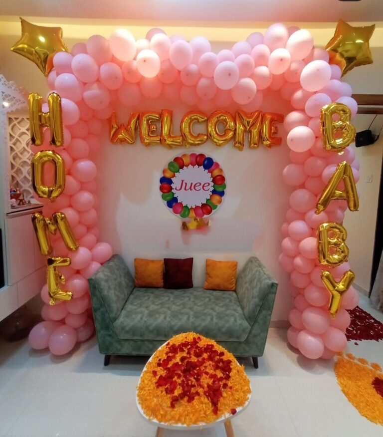 Welcome decoration with table