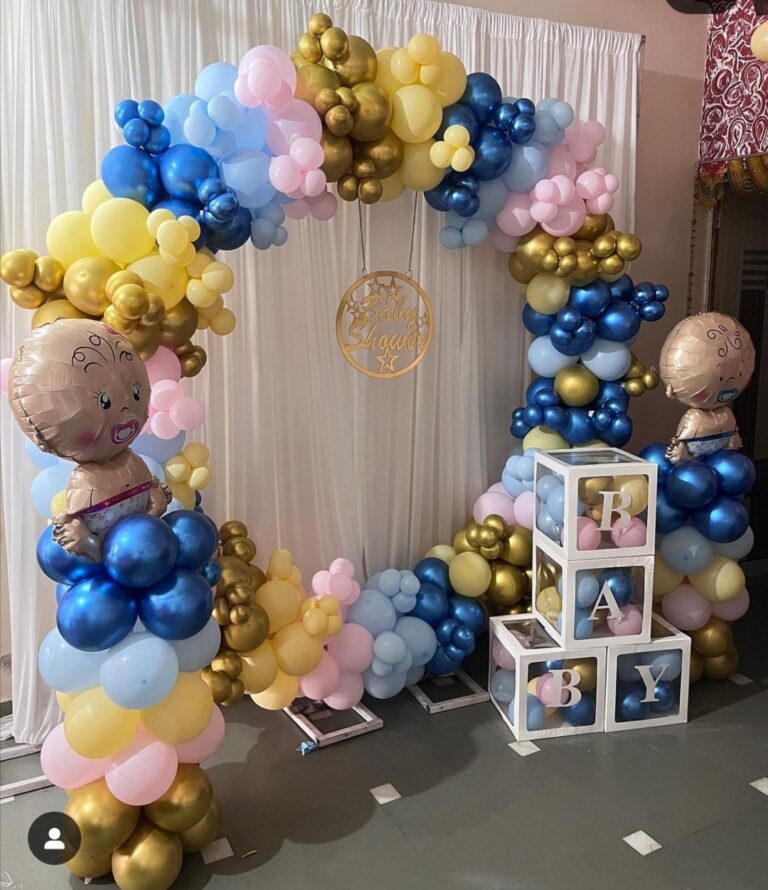 baby shower decoration with baby box