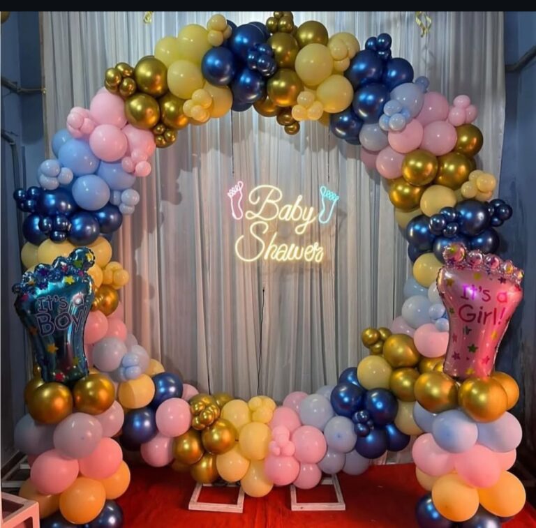 baby shower decoration with raing shape