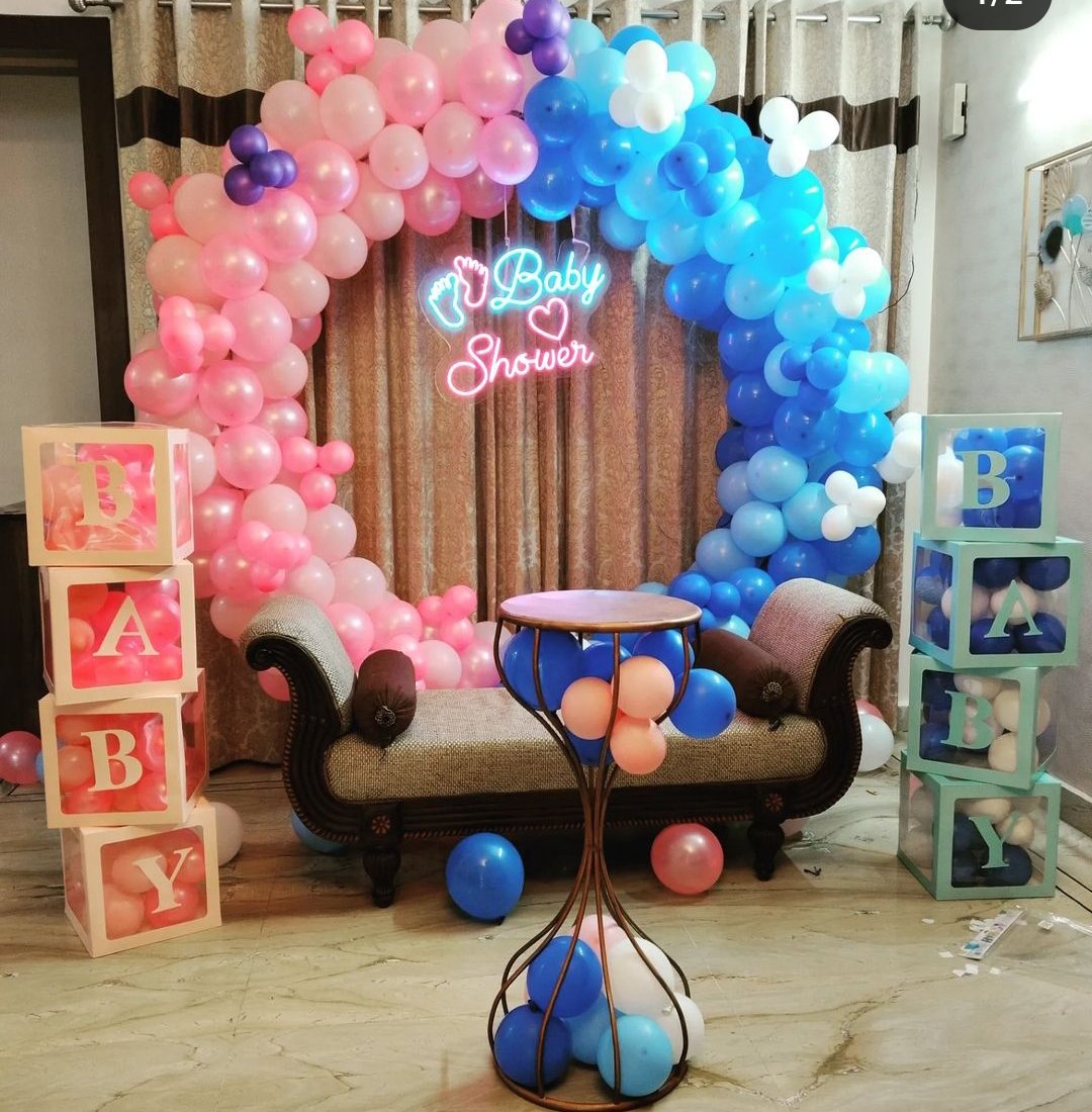 baby shower with 2 baby box