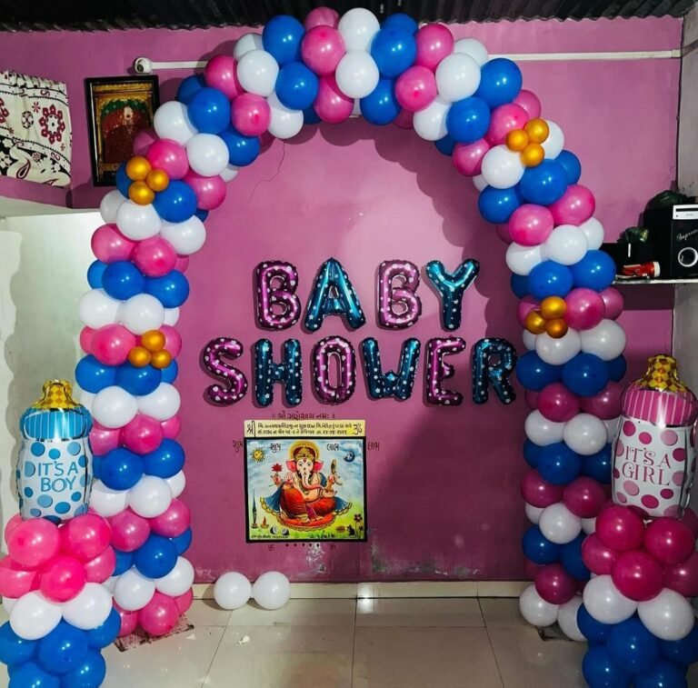 baby shower with gate shape