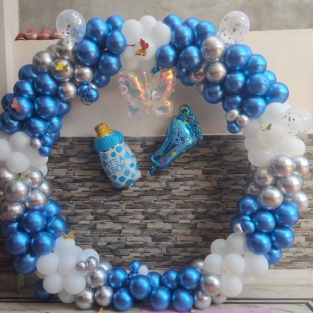 ring decoration with dark blue