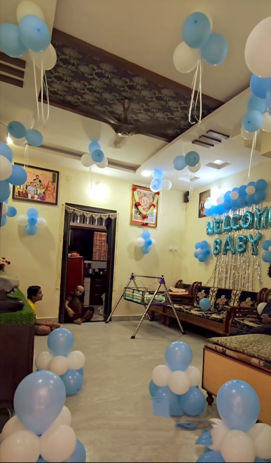 welcome decoration with bunch